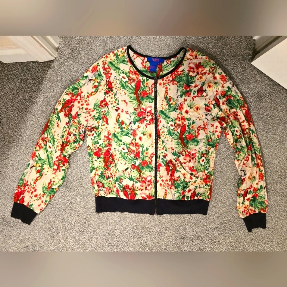Twiggy London Lightweight Women's Jacket,  Size Med, Pockets, Zipper Front